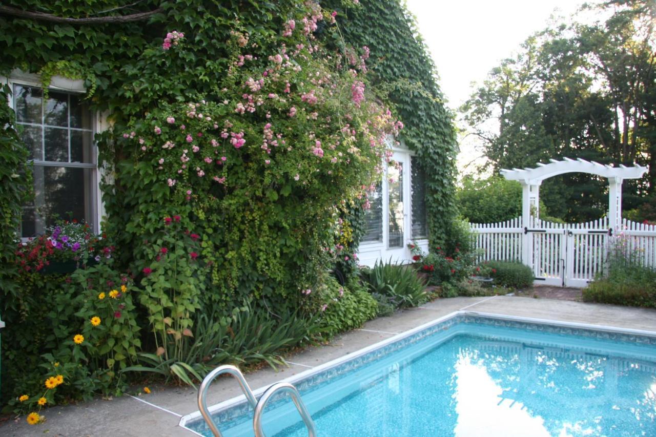 Howarth House Bed And Breakfast Фичберг Экстерьер фото