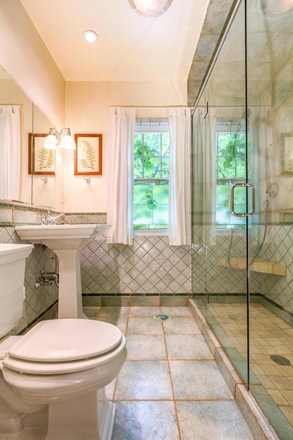 Howarth House Bed And Breakfast Фичберг Экстерьер фото