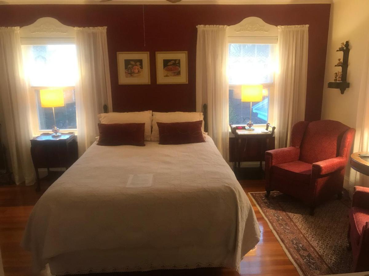 Howarth House Bed And Breakfast Фичберг Экстерьер фото